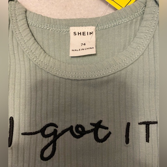 🧨NEW Baby Graphic Bodysuit & Floral, Ruffle Bloomers & headband. 6-9 mos - Picture 5 of 12